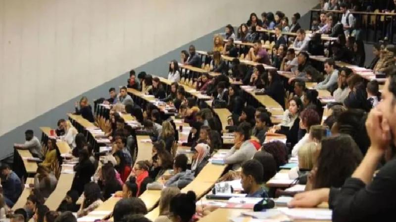 4 bin liralık burs alan öğencilere 17 bin liralık kitabın zorunlu tutulması Kamu Denetçiliği Kutumu’ndan uyarı