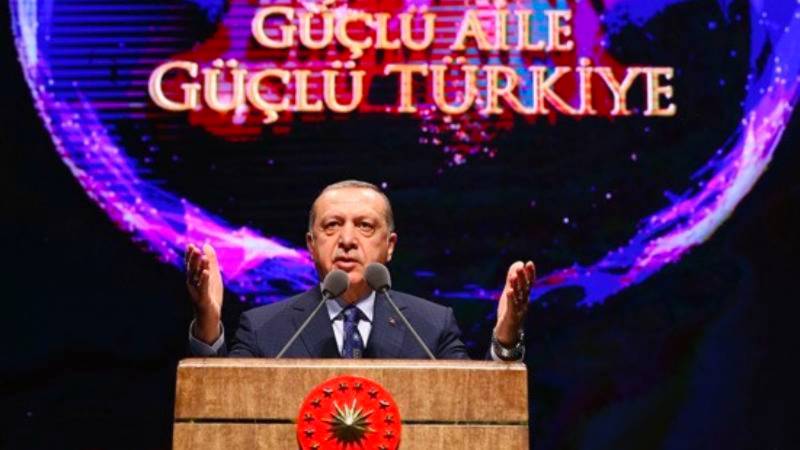 “Aile Yılı” ilan edilen 2025’te 404 bin kadın “ailevi” nedenlerle çalışmayı bıraktı