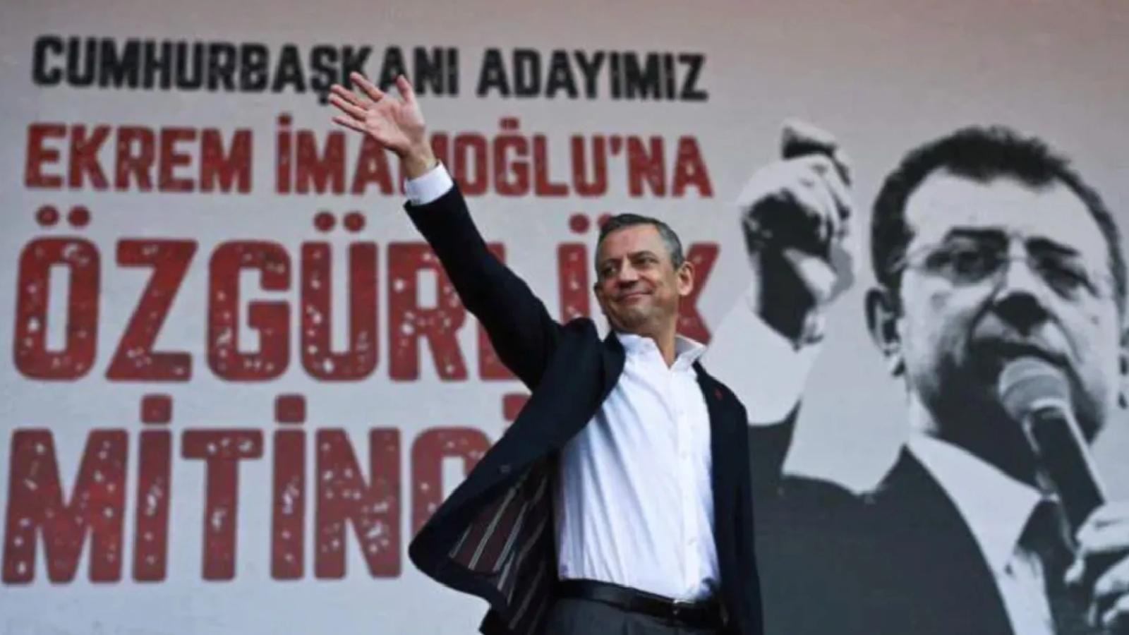 AKP’de Özgür Özel’in “dokunulmazlığı” tartışması: Siyaseten bu doğru olmaz, kahraman yaparız