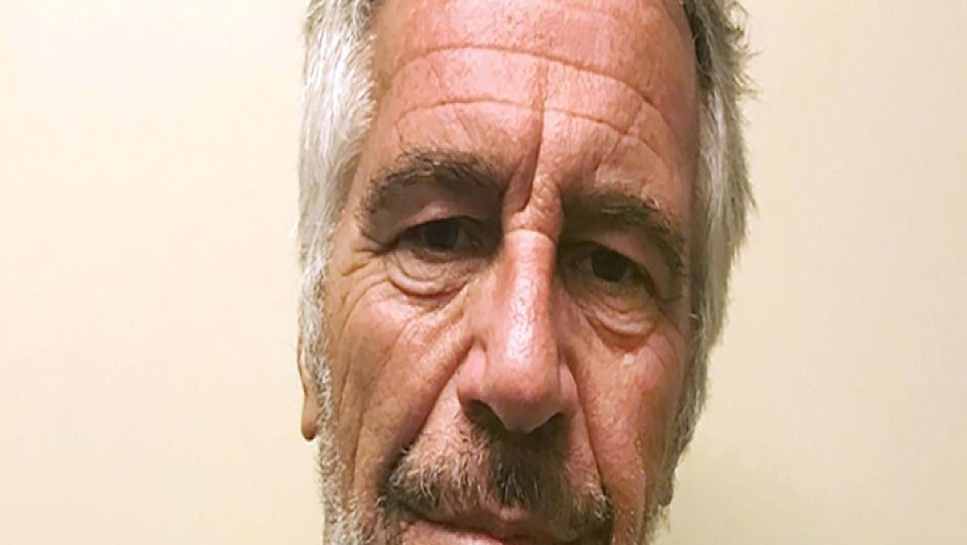 İran’dan İsrail’e atılan füzede dikkat çeken ‘Epstein’ mesajı: ‘Epstein Adası kurbanlarının anısına’ yazıyor iddiası