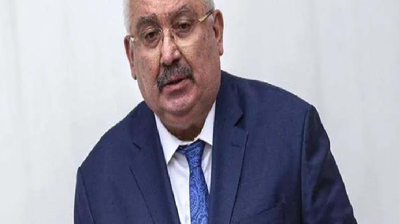 MHP’li Semih Yalçın, istifa eden İzzet Ulvi Yönter’in “MHP’ye sızan ajan” paylaşımını sayfasından kaldırdı