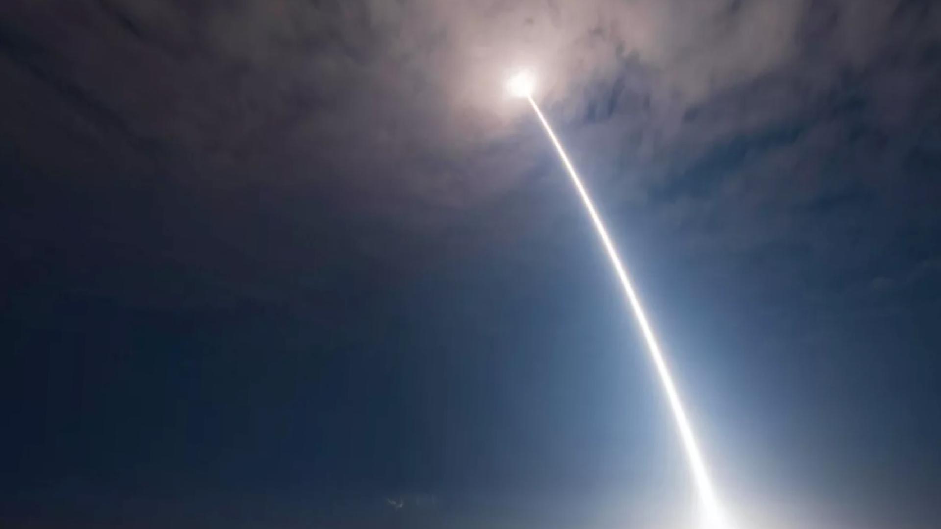 Nükleer başlık taşıma kapasitesine sahip: ABD, Minuteman III füzesini test etti