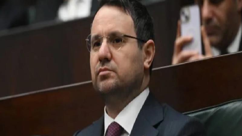 Sözcü yazarı Çölaşan’dan Bakan Gürlek’e: Bahçeli’nin danışmanı mal varlığınızı açıklama çağrısında bulundu; Bahçeli, söylemek istediklerini hep başkalarına söyletir