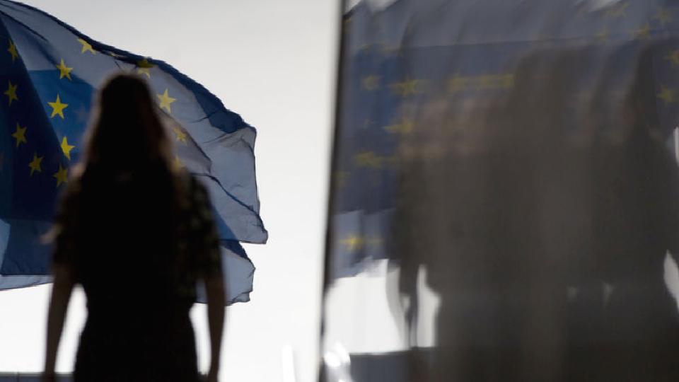 AB’den çifte Ukrayna hamlesi