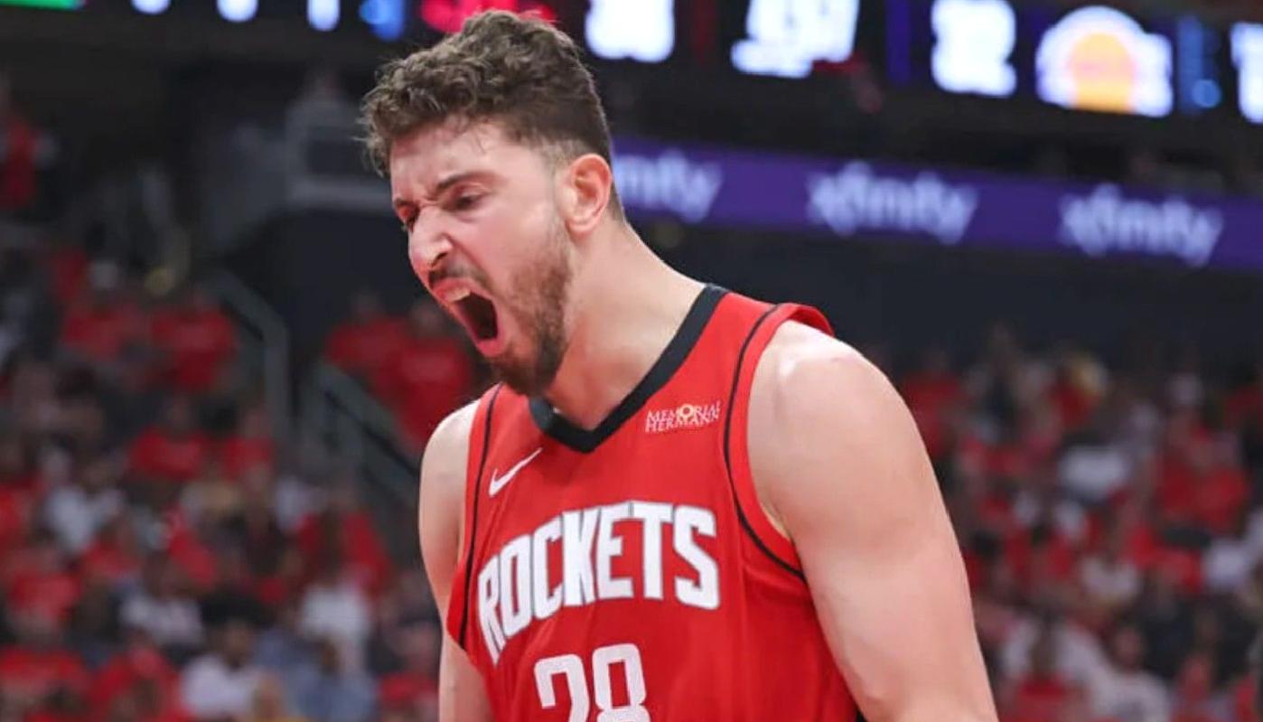 Alperen Şengün triple double’a çok yaklaştı, Rockets seriyi 6. maça taşıdı!