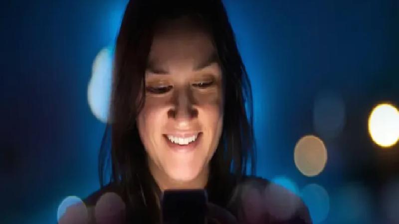 Bilinenin aksine, ekranınızdaki mavi ışık uykunuzu mahvetmiyor