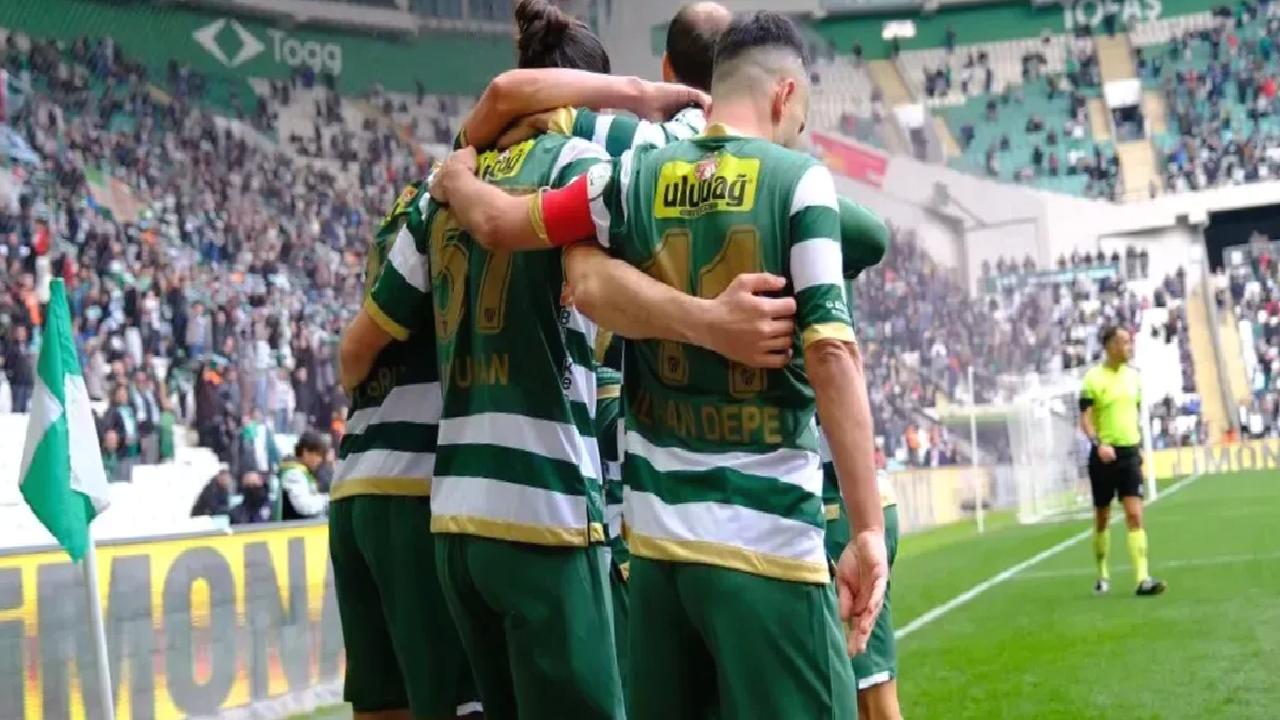 Bursaspor’da rekor: 39 bin kombine anında tükendi