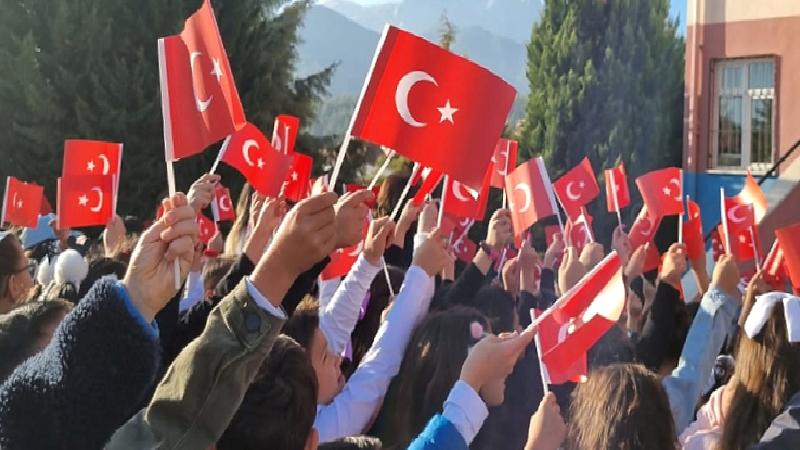 Çankaya İlçe Milli Eğitim Müdürü’nden okullara “kıyafet” vurgulu bayram yazısı