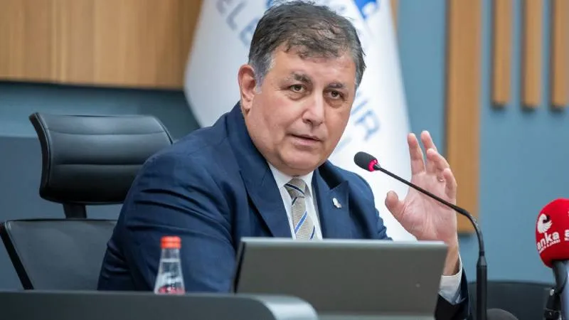 Cemil Tugay: CHP, güçlü bir iktidar alternatifi; hükümet bunu gördüğü için kamuoyundaki algıyı olumsuz yönde değiştirmeye çalışıyor