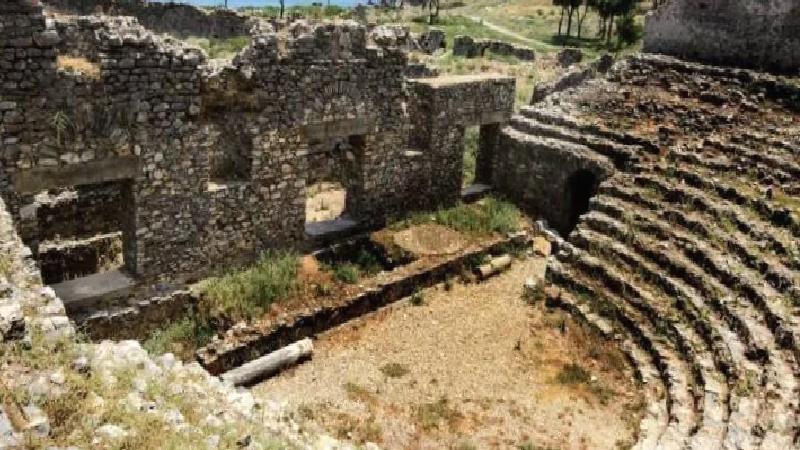 Cumhuriyet yazarı Ağırel: Koca bir antik şehrin betonarme bir kuşatmaya yenik düşmesi tek kelimeyle trajedi!
