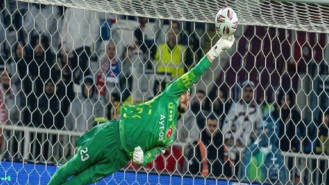 Galatasaray, Uğurcan Çakır’ın bonservisini belirledi!