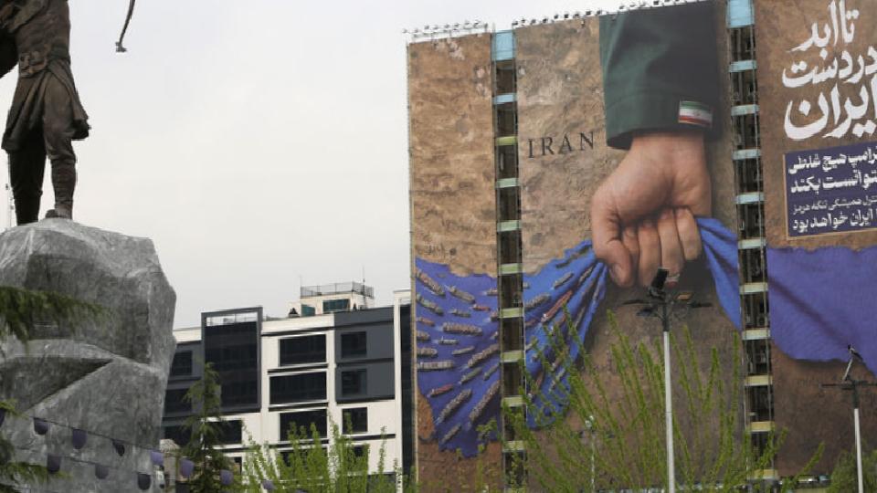 Hürmüz’den ilk geçiş gelirleri İran’ın kasasına girdi