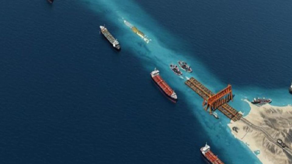 İran, Hürmüz Boğazı’ndan geçecek gemilere mayınlara karşı alternatif rota açıkladı