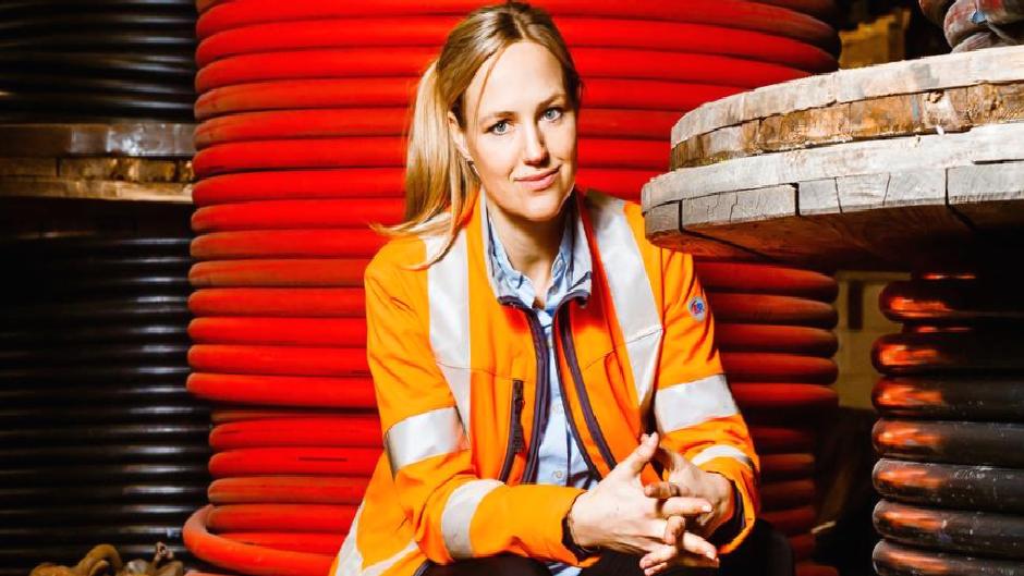 Kadınlar için iş güvenliği: Uygun iş kıyafeti neden önemli?