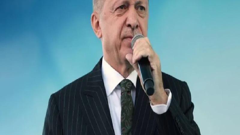 Karar yazarı Karaalioğlu: Mesaisini siyasi rakiplerinin aldığı nefesi izlemeye ayıran bir iktidar, büyüyen problemleri ıskalıyor