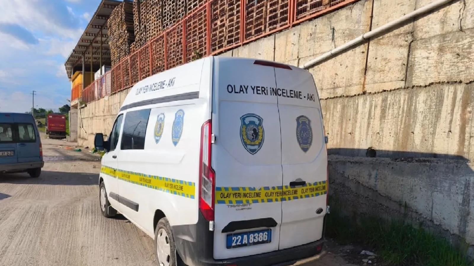 Kardeşini öldüren kişiyi cezaevinden çıkınca öldürdü