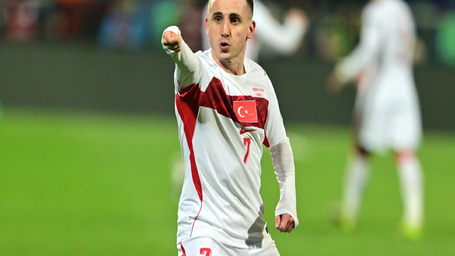 Kerem Aktürkoğlu o geceyi anlattı! “Odamızın içine bomba geldi”