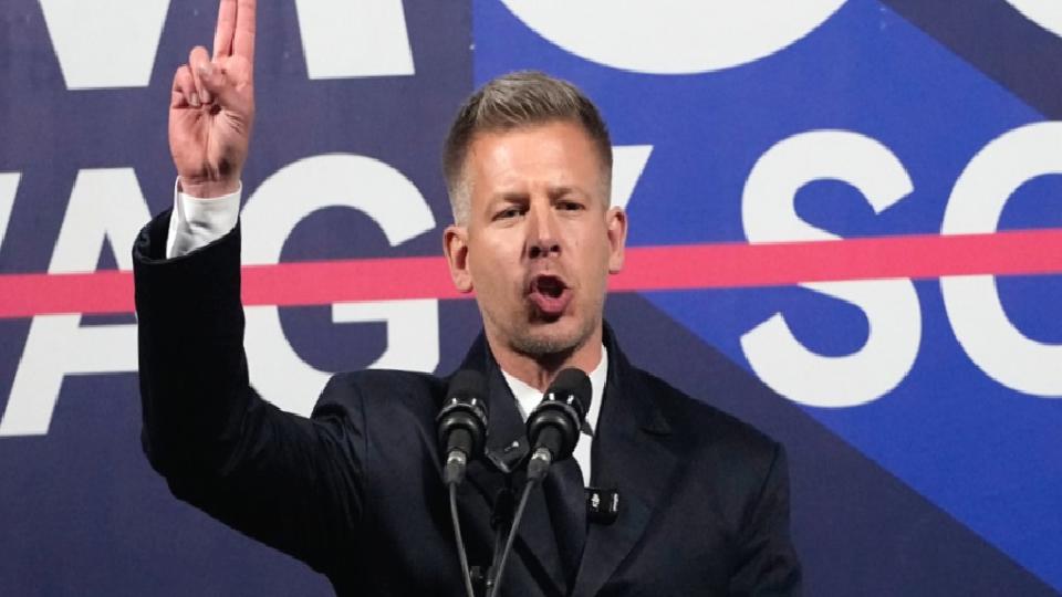 Macaristan’da 16 yıllık iktidarın sonu: Magyar zafere ulaştı