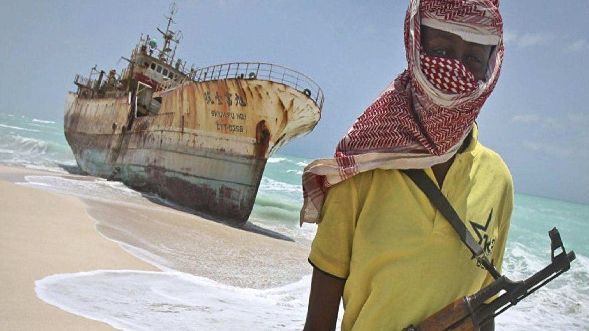 Somali açıklarında korsan alarmı: Gemilere yönelik tehdit yeniden yükseldi