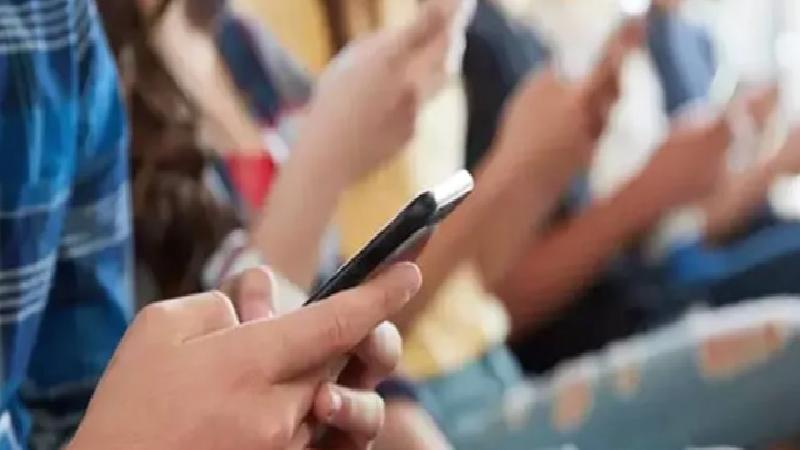 Sosyal medyada 15 yaş sınırı geliyor; doğrulama istenecek