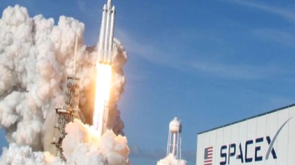 SpaceX halka arz için gizli başvuru yaptı