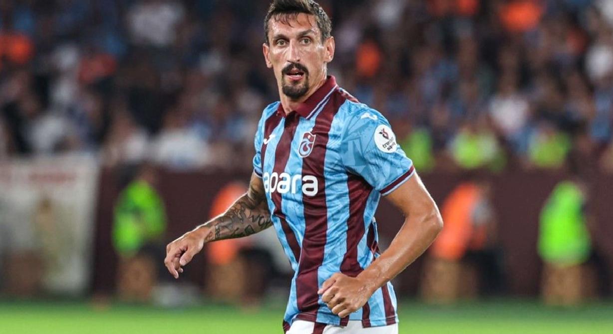 Trabzonspoor’da Stefan Savic şoku! Tecrübeli stoper sakatlandı