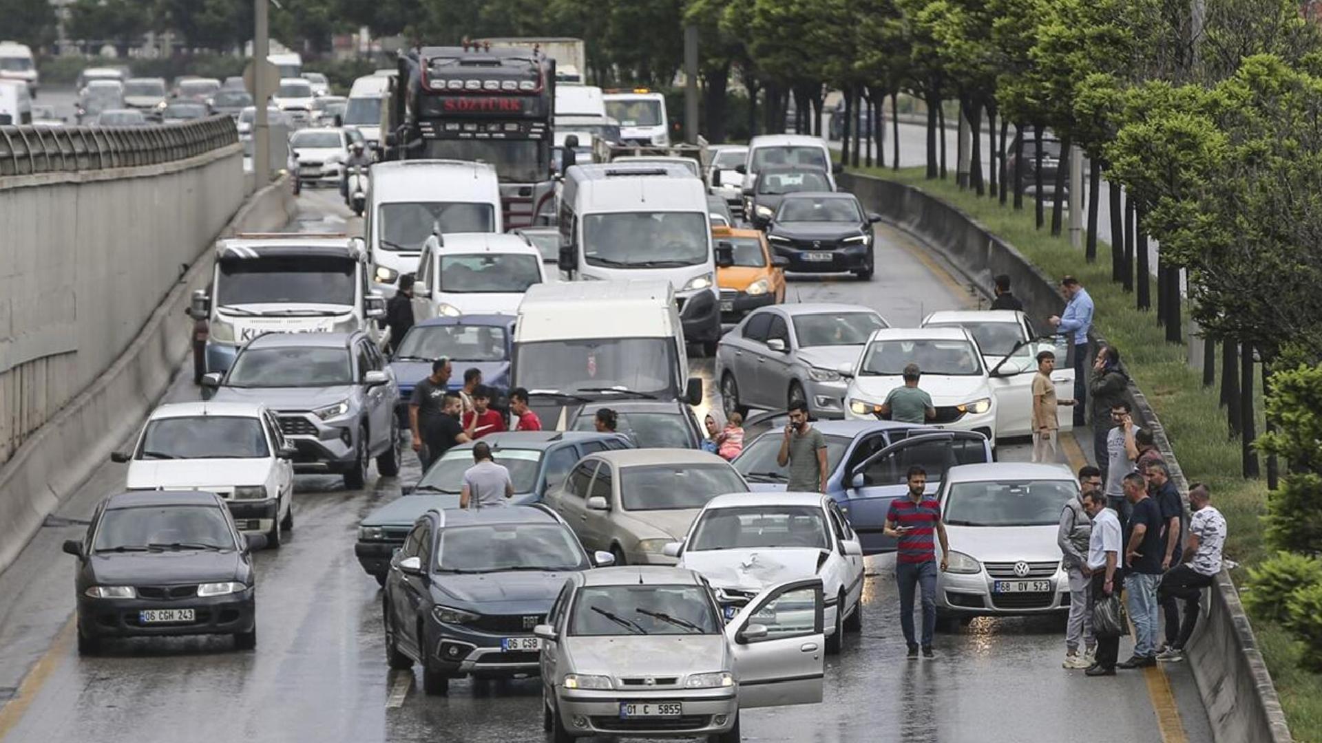 Trafikte yeni uygulama bugün başladı: Eksperler artık merkezi sistem üzerinden atanacak