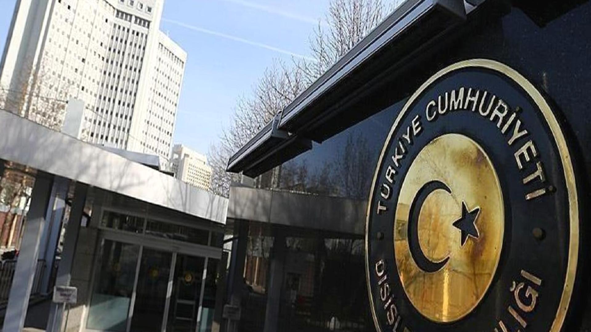 Türkiye’den Yunanistan’a sert tepki: Hayali deniz sınırları çizen haritaların geçerliliği yok