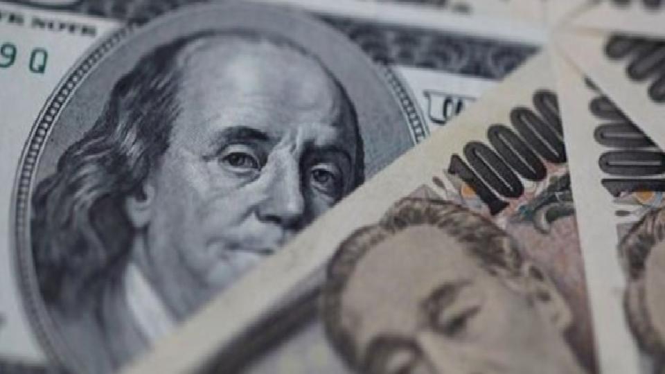 Yen, dolar karşısında sert geriledi