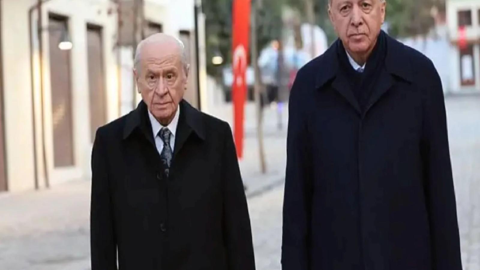 Bahçeli’nin Öcalan’a ‘barış koordinatörlüğü’ önerisi AKP’de nasıl karşılık buldu?