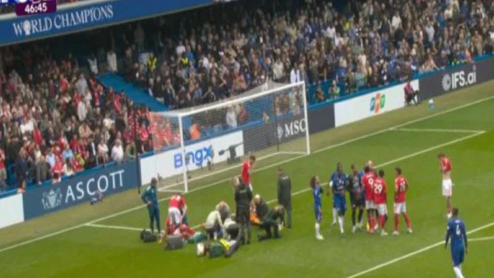 Chelsea’nin genç yeteneği sahada bilincini kaybetti