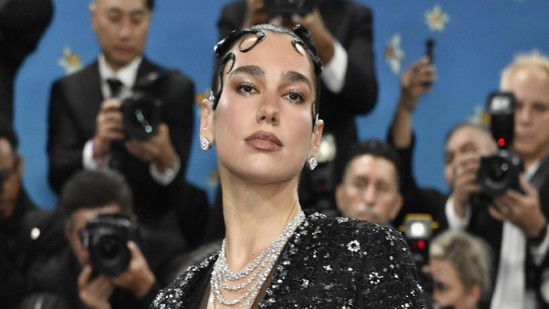 Dua Lipa’dan teknoloji devine 15 milyon dolarlık telif davası