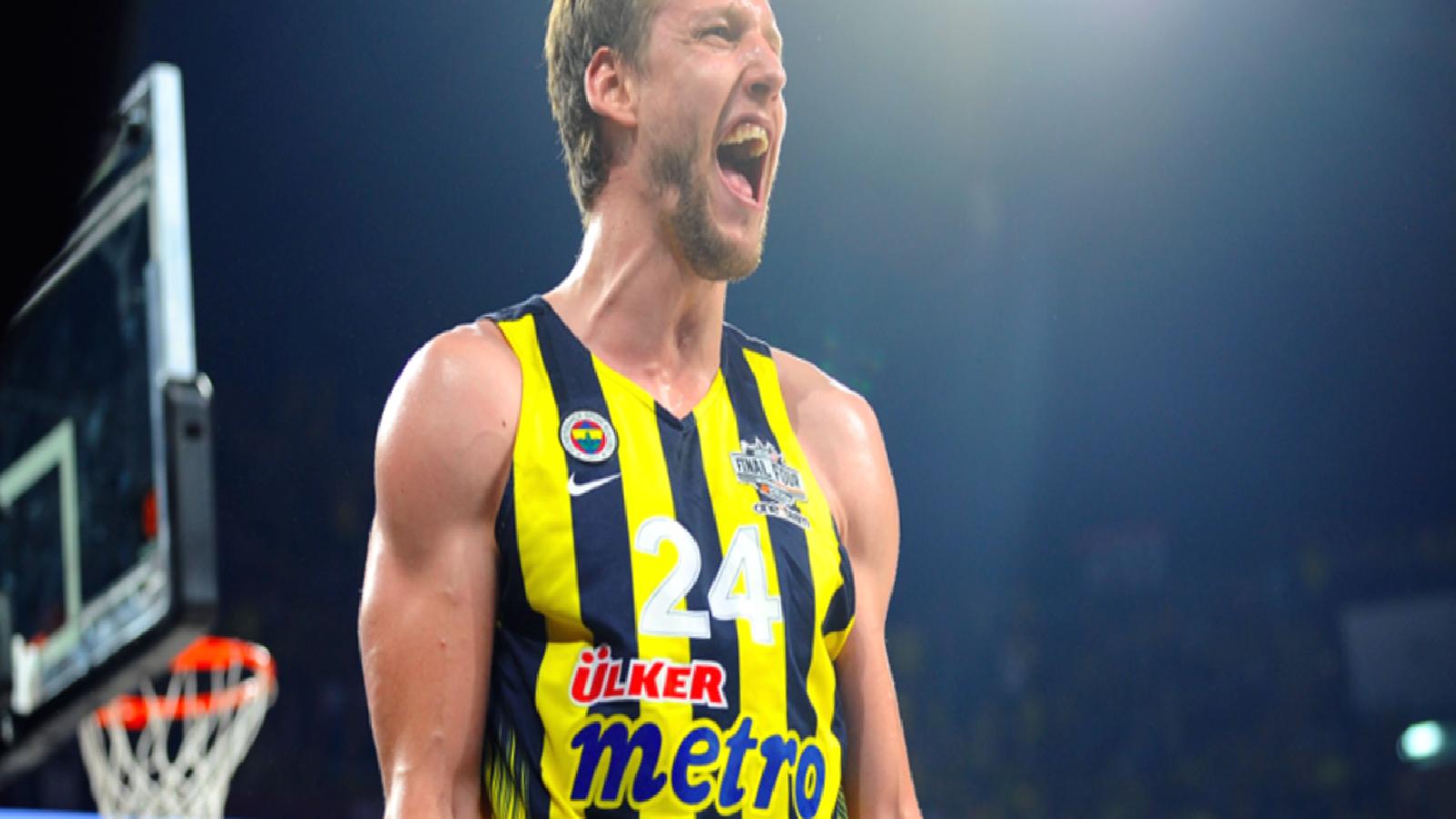 Fenerbahçe’nin efsane ismi Jan Vesely flaş karar! Sene sonu….