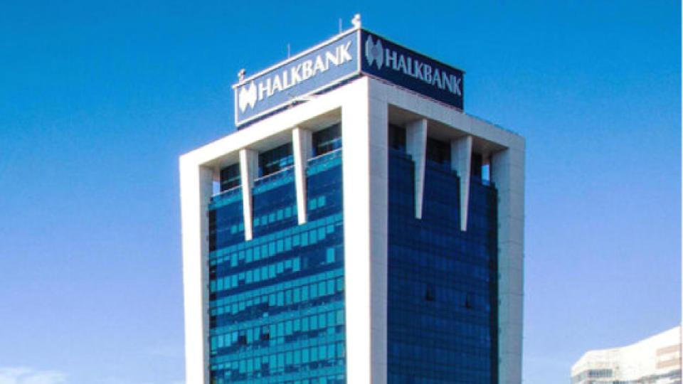 Halkbank’ın üç aylık net kârı beklentiyi aştı