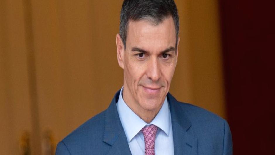 İspanya Başbakanı Sanchez’in uçağı Ankara’ya acil indi