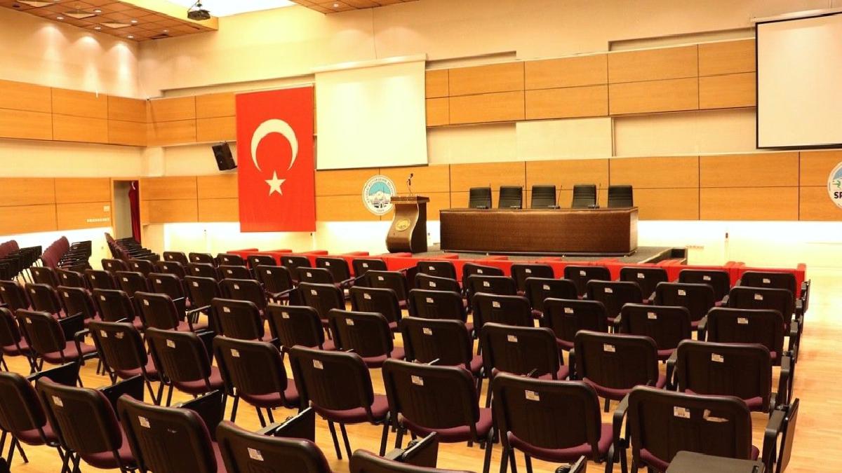 Kayserispor’un seçimli olağanüstü genel kurulu ertelendi