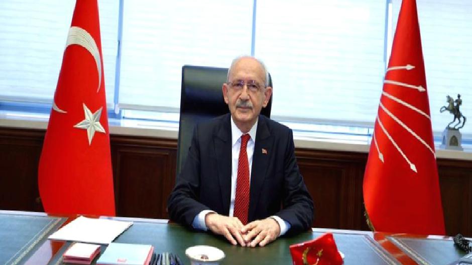 Kılıçdaroğlu 2,5 yıl sonra ilk kez CHP Genel Merkezi’nde
