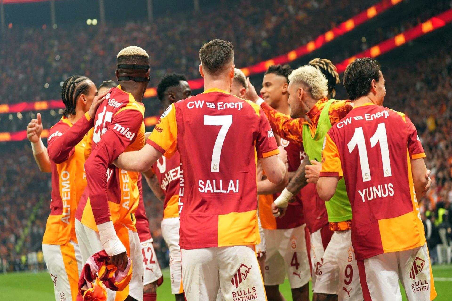 Lider Galatasaray, şampiyonluğunu ilan etmek için sahaya çıkacak