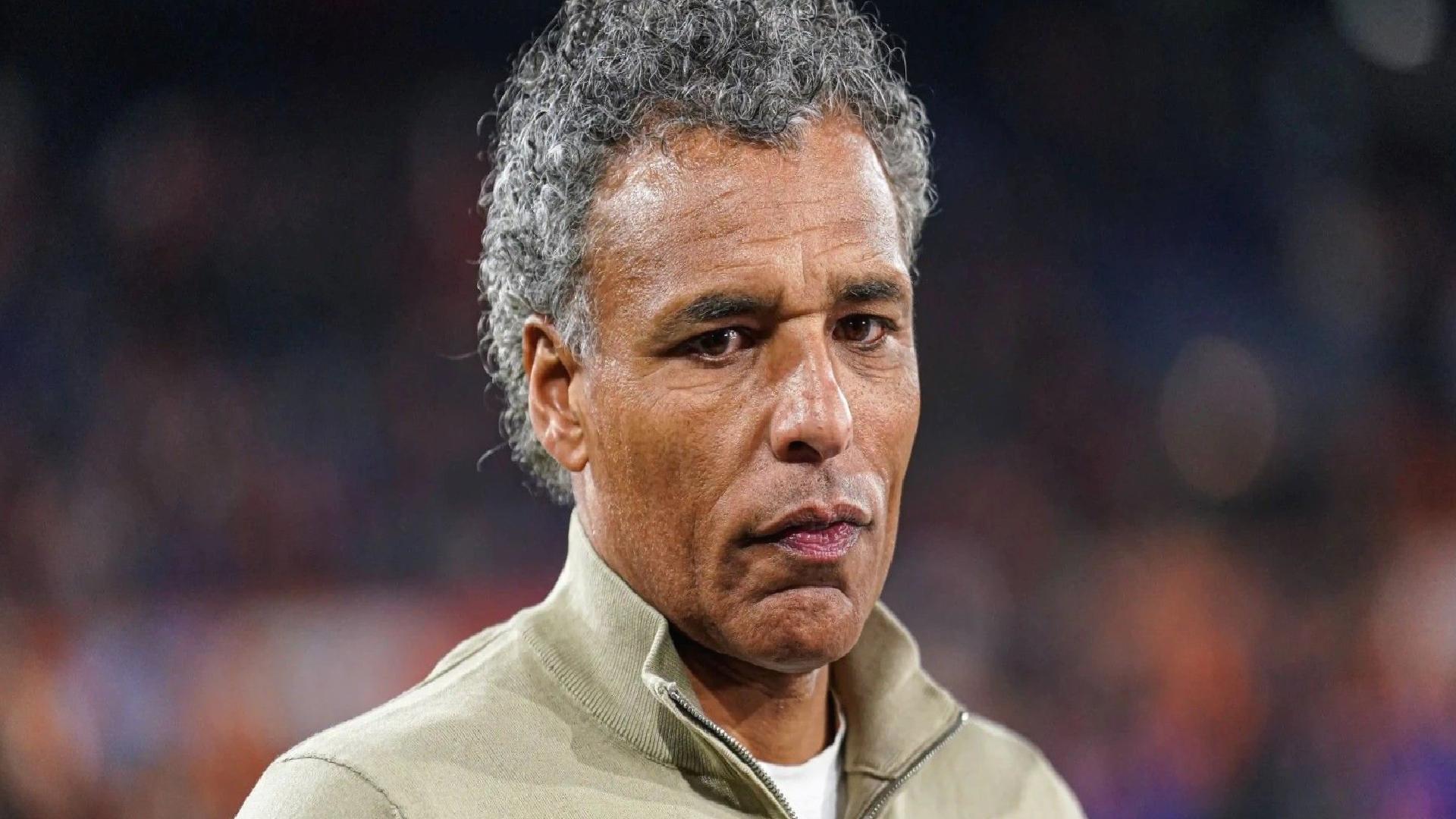 NAC Breda’da şok istifa! Van Hooijdonk ayrıldı