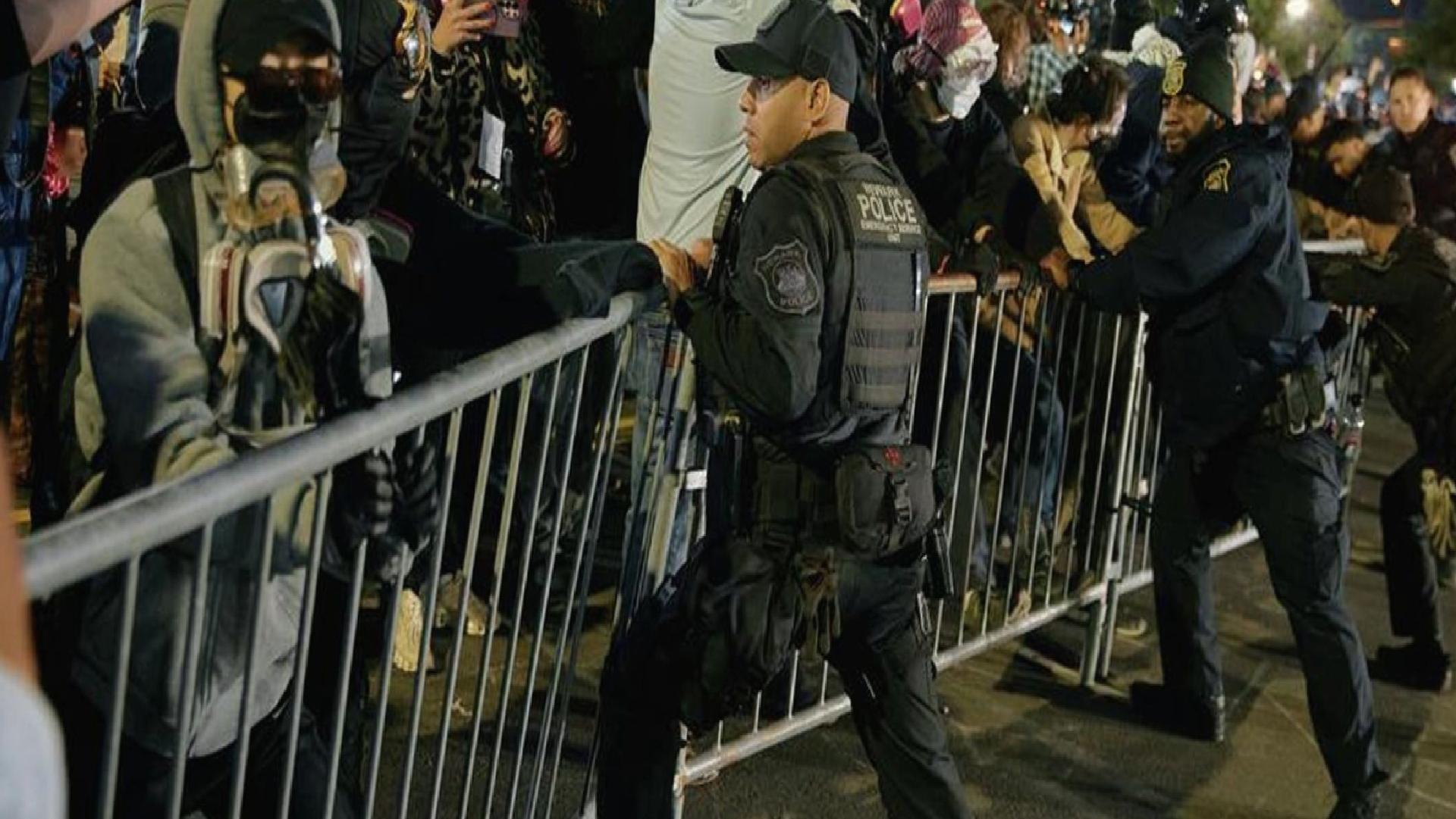 New Jersey’de ICE protestosu: Göçmen merkezinin önünde olay çıktı