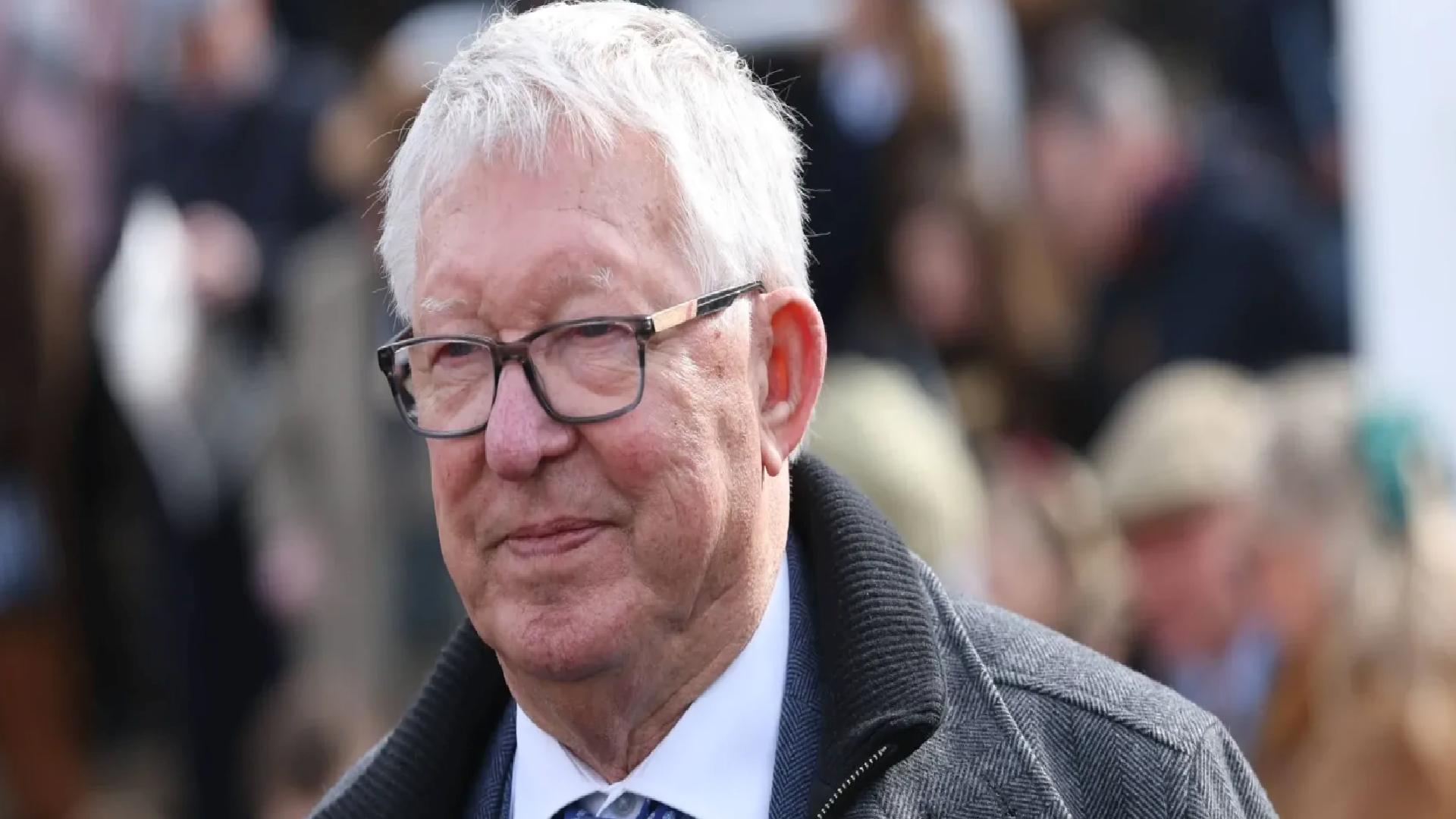 Sir Alex Ferguson hastaneye kaldırıldı! Son durumu…