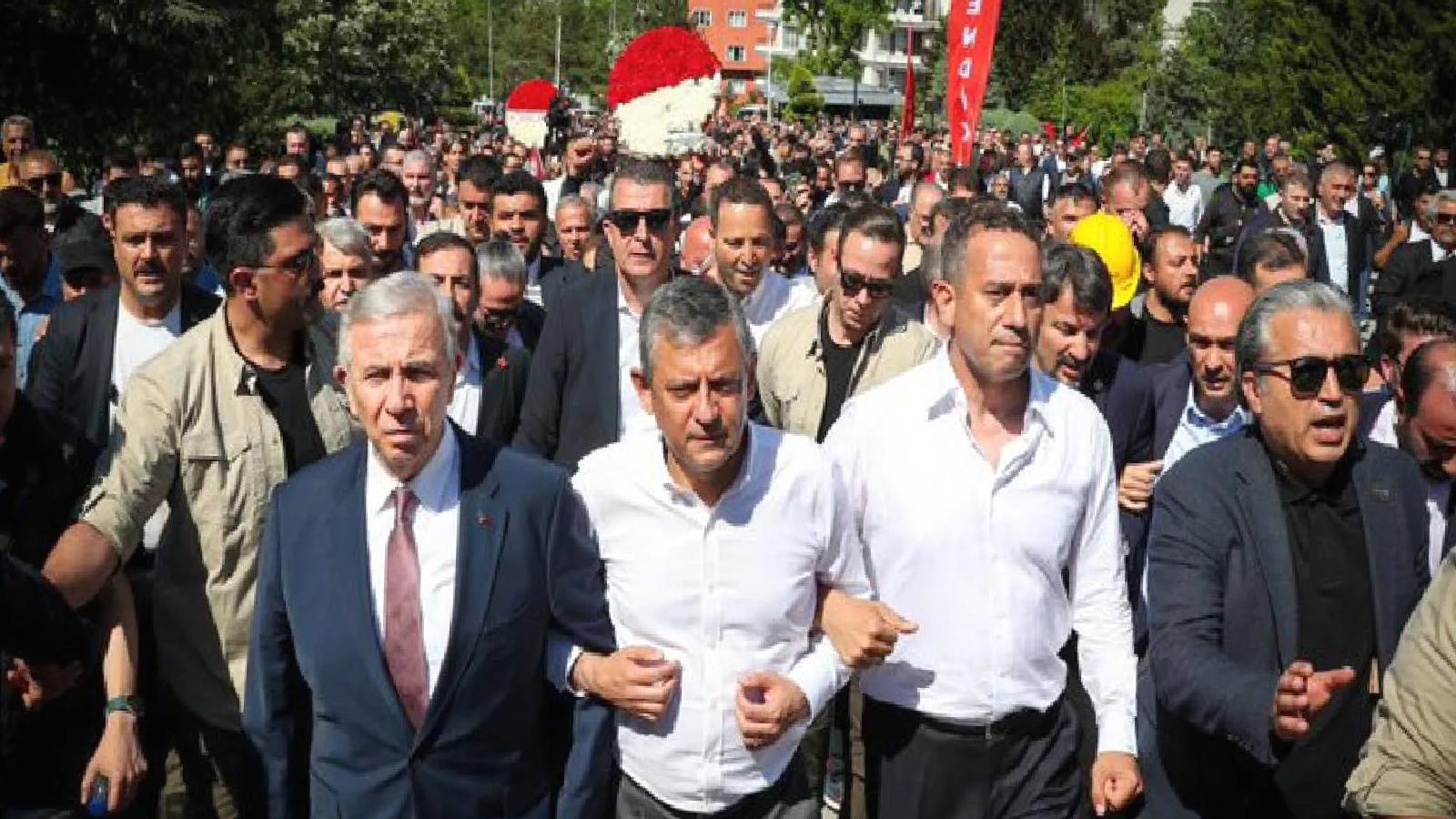 Sözcü yazarı Saygı Öztürk: Bu gelişmeler gelecek haftaya damga vuracak; CHP’liler daha çok ‘eyvah eyvah’ diyecek!