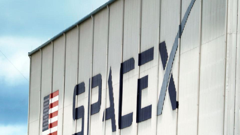 SpaceX’ten 55 milyar dolarlık çip hamlesi