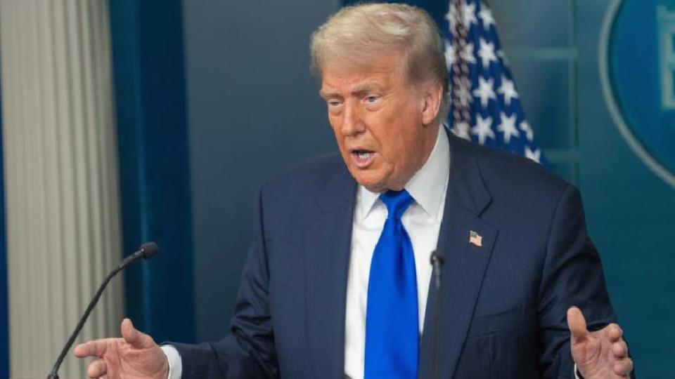 Trump, İran’ın “askeri anlamda” yenildiğini savundu