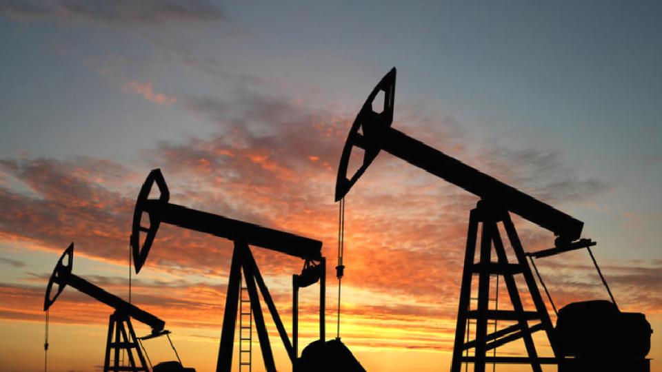 Trump: Petrol ihracatına kısıtlama gündemde değil