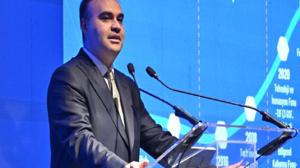 Türkiye 2027’de milli roketle Ay’a ulaşmayı hedefliyor
