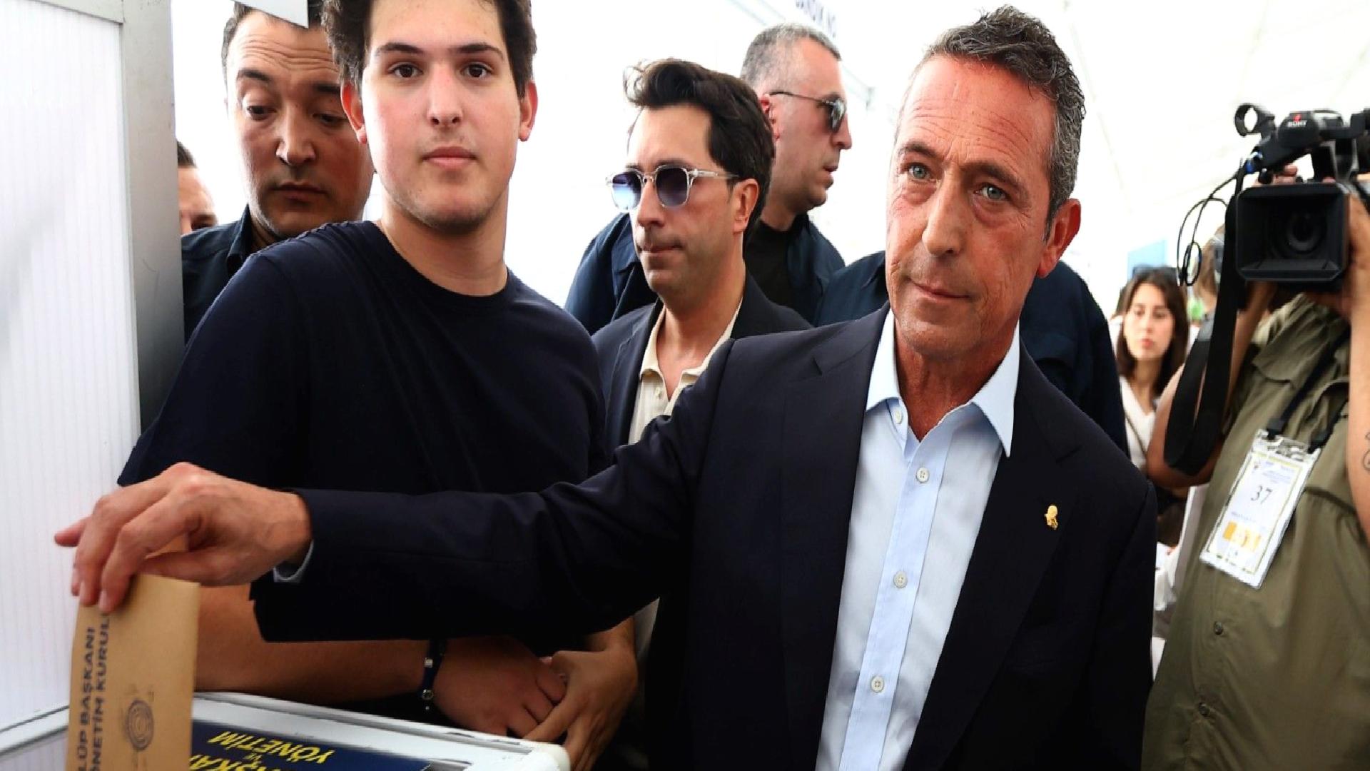 Ali Koç: “İçimizde kavga ederken atı alan Üsküdar’ı geçmiş vaziyette”