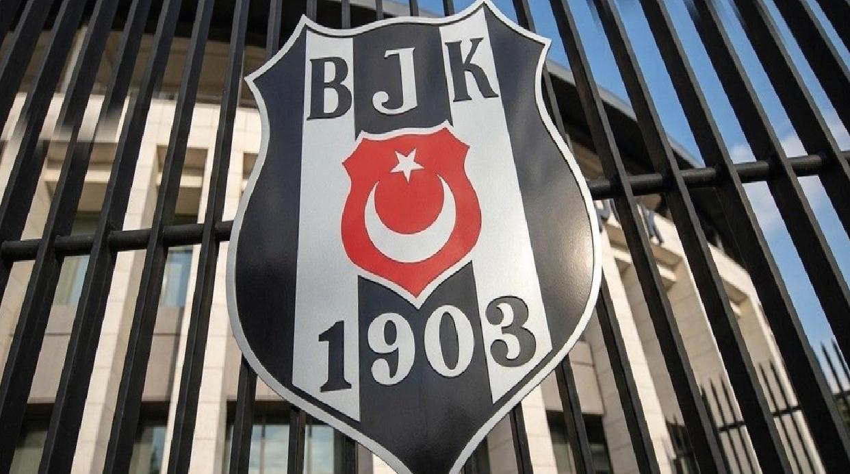 Beşiktaş Kadın Voleybol Takımı’nda bir ayrılık, bir transfer!