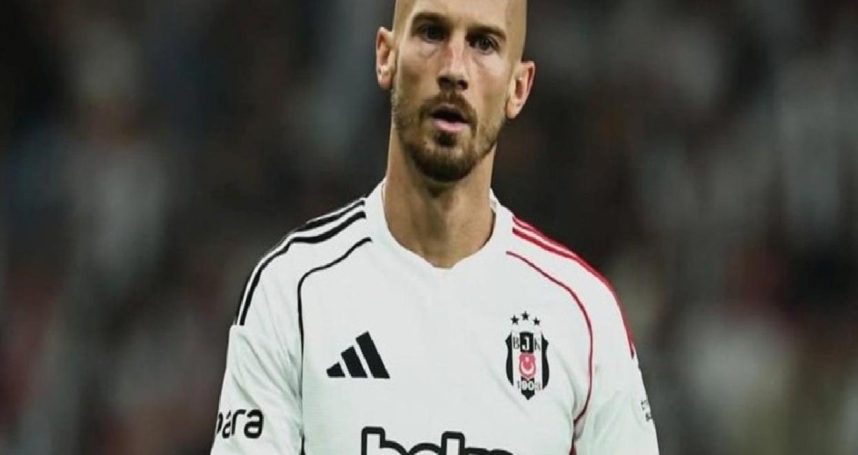 Beşiktaş’ta Vincenzo Italiano’nun “gidebilir” raporu verdiği Vaclav Cerny’e talip çıktı