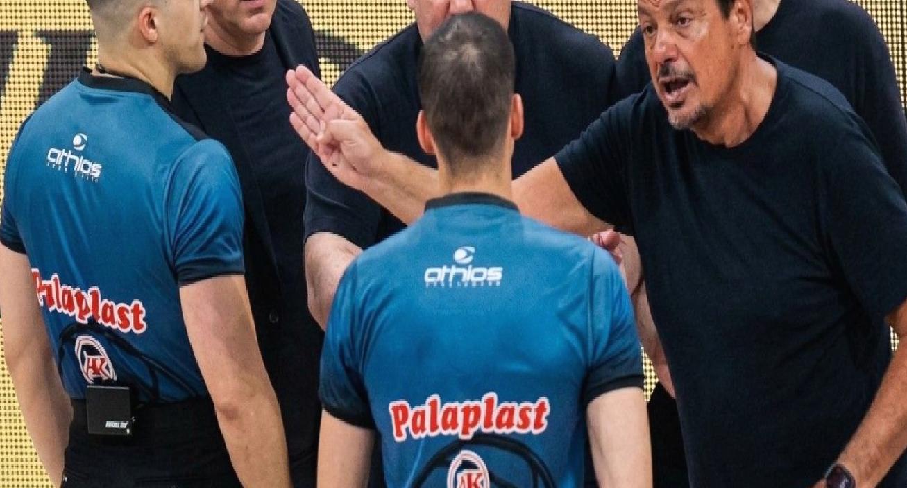 Ergin Ataman çılgına döndü, oyundan atıldı